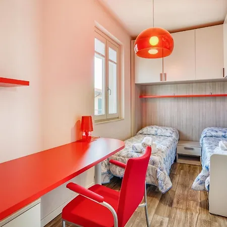 Vakantiehuis Amazing In Puegnago Sul Garda Raffa